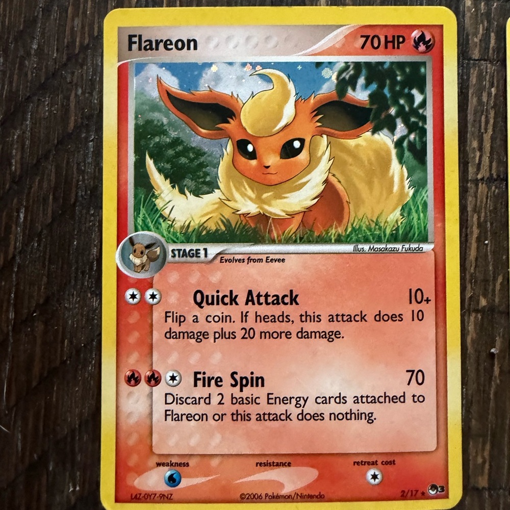 2006 flareon rare pokemon card GOOD condition